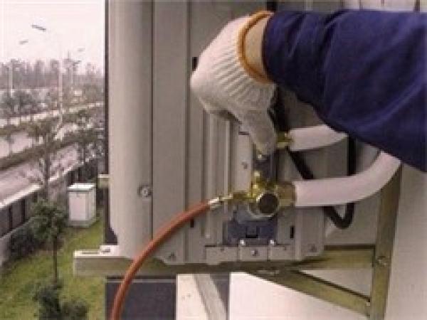 北京海淀上地空调拆装 家用空调移机服务