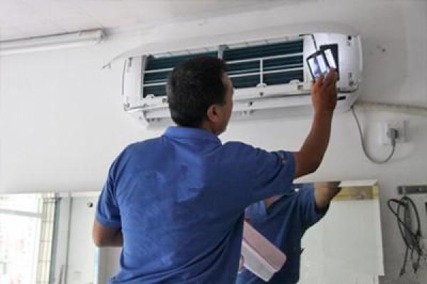 北京丰台区花乡空调维修加氟电话